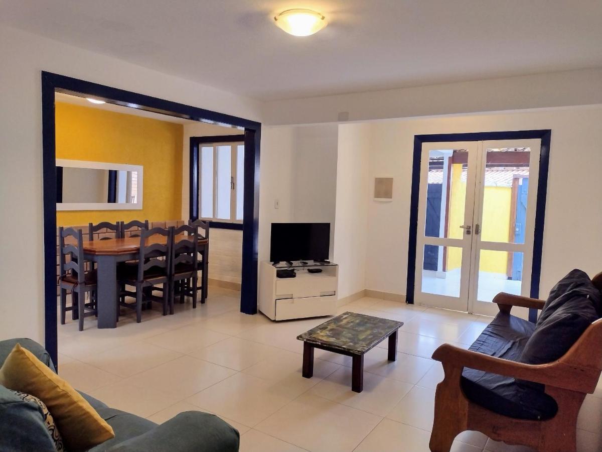 Сasa de vacaciones Casa Com Garagem - 300m Da Rua Pedras *