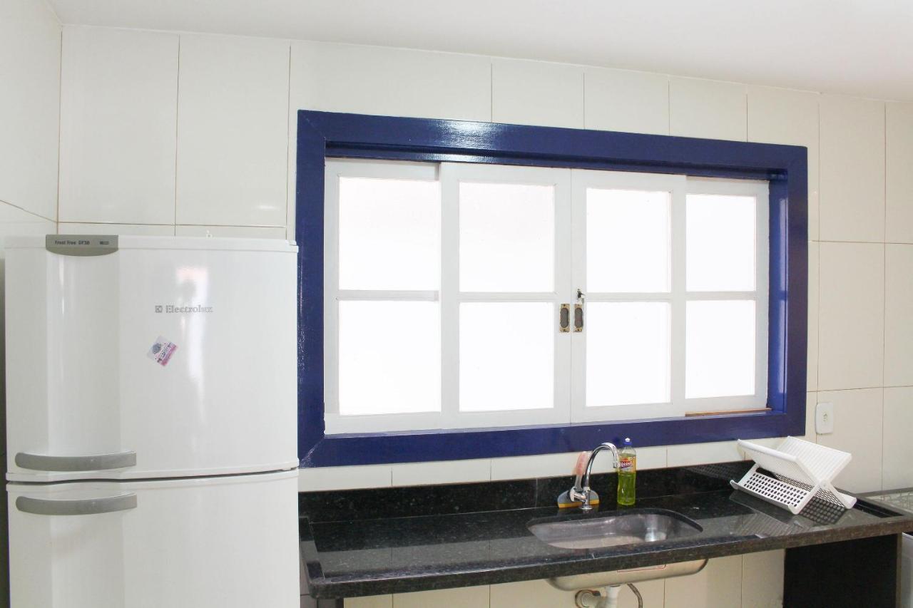 Casa Com Garagem - 300m Da Rua Pedras *